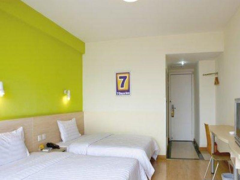 Greentree Inn Zhejiang Jinhua Yiwu International Trade City Changchun Street Shell Hotel Esterno foto